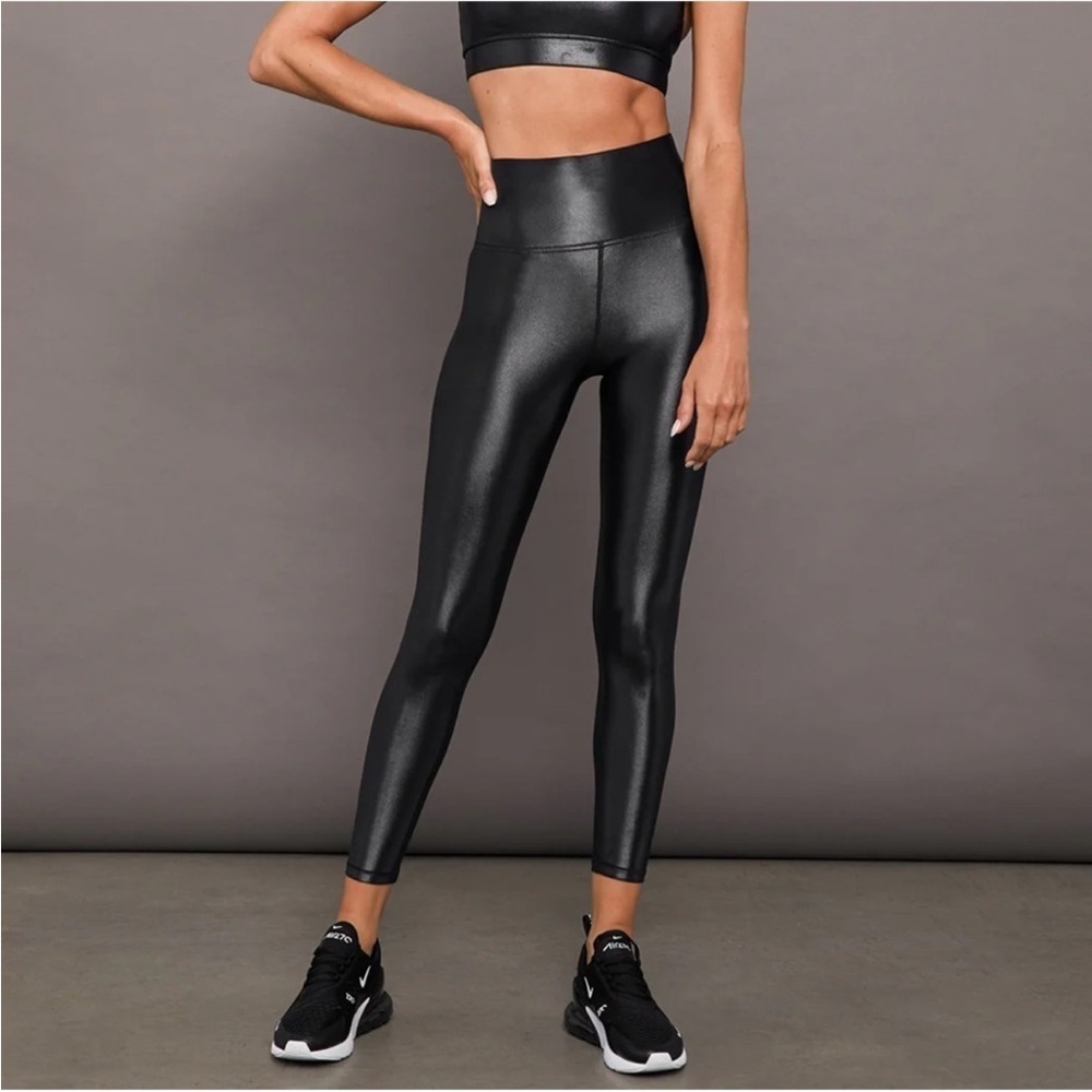 CARBON38 Legging in Takara Shine High Rise